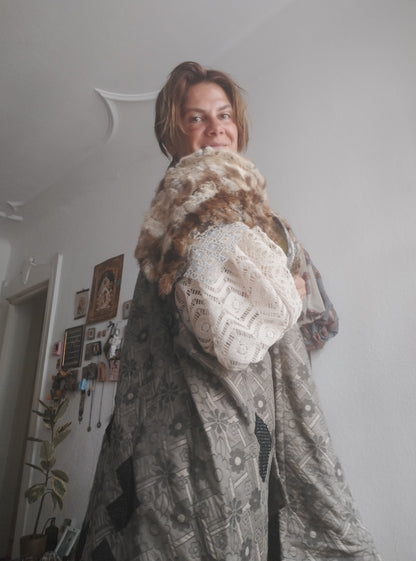 Opera Vest - PAULINA'S FRIENDS