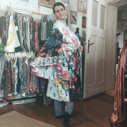Ruflled Kimono - PAULINA'S FRIENDS