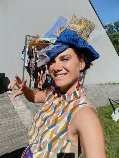 Blue yellow magic hat - PAULINA'S FRIENDS