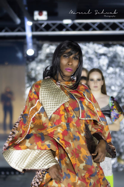 Japan meets Afghanistan meets Bulgaria Poncho - PAULINA'S FRIENDS