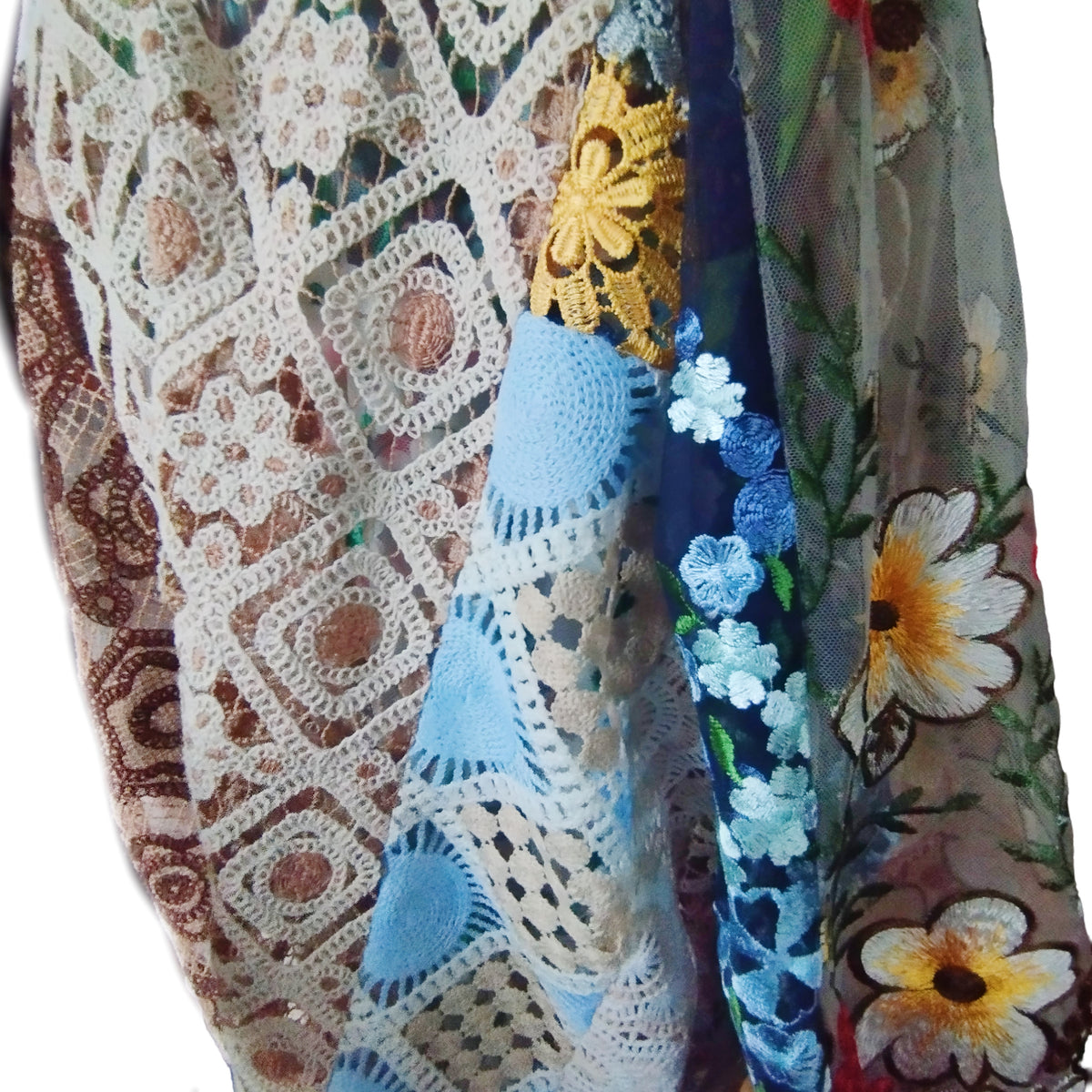 lace short kimono - PAULINA'S FRIENDS