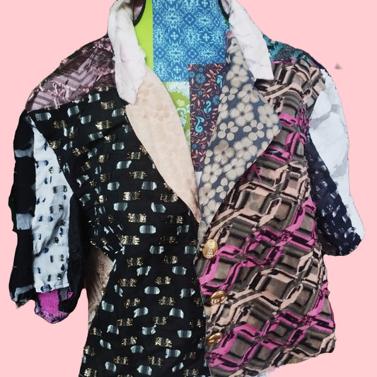 short blouse with golden vintage buttons - PAULINA'S FRIENDS