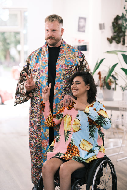 Bold Pineapple Print Top – Vibrant Tropical Style - PAULINA'S FRIENDS