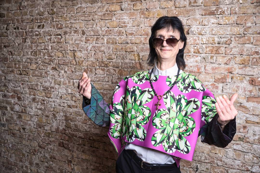Neoprene Futuristic Top - PAULINA'S FRIENDS