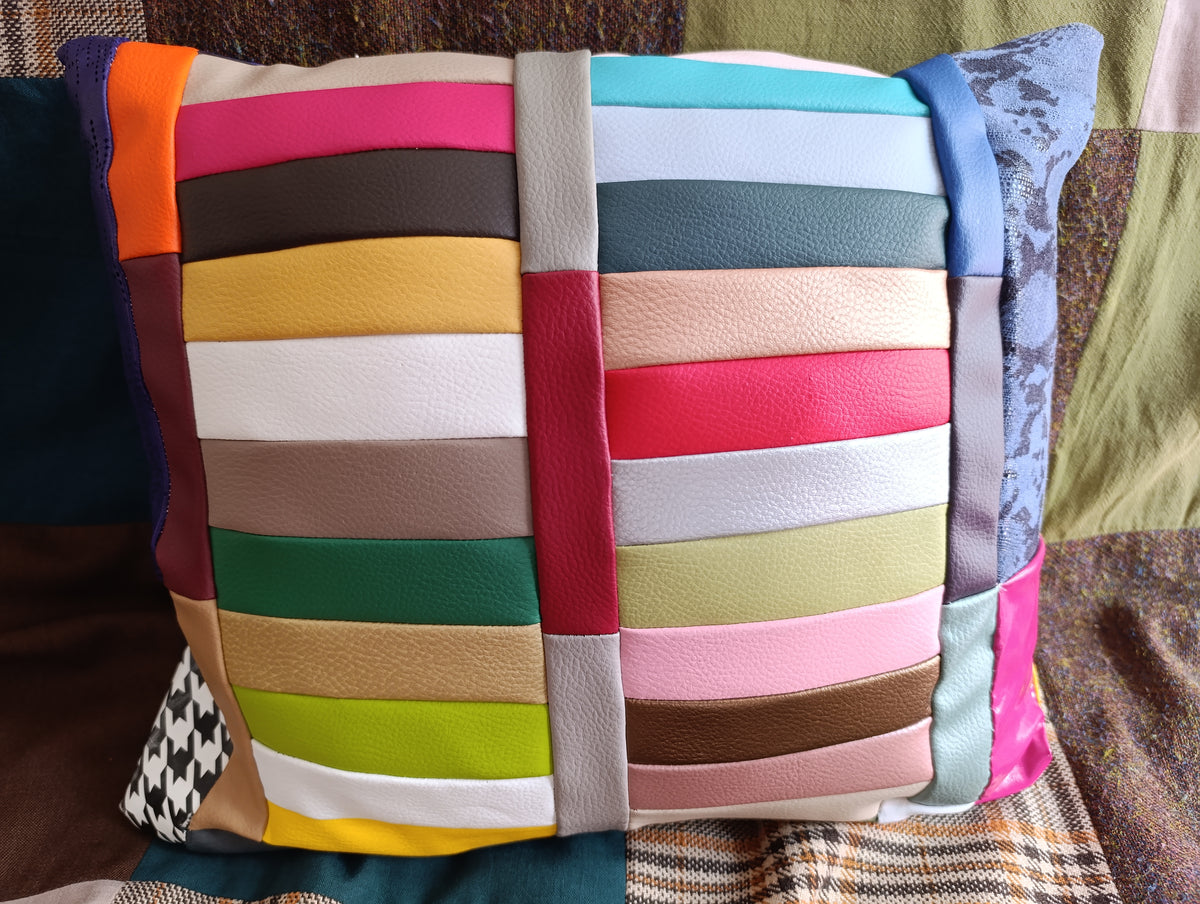 Leather pillow - PAULINA'S FRIENDS
