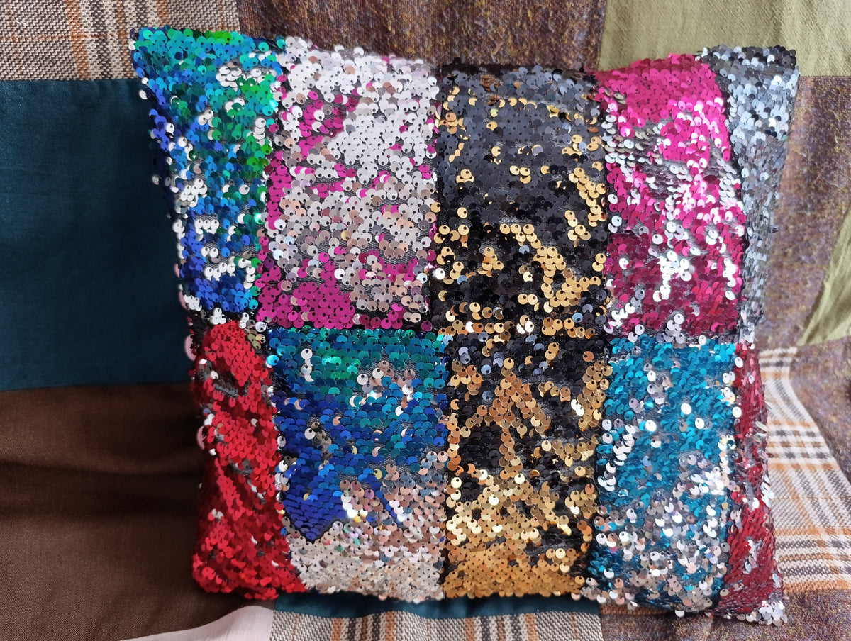 Paillettes pillow - PAULINA'S FRIENDS