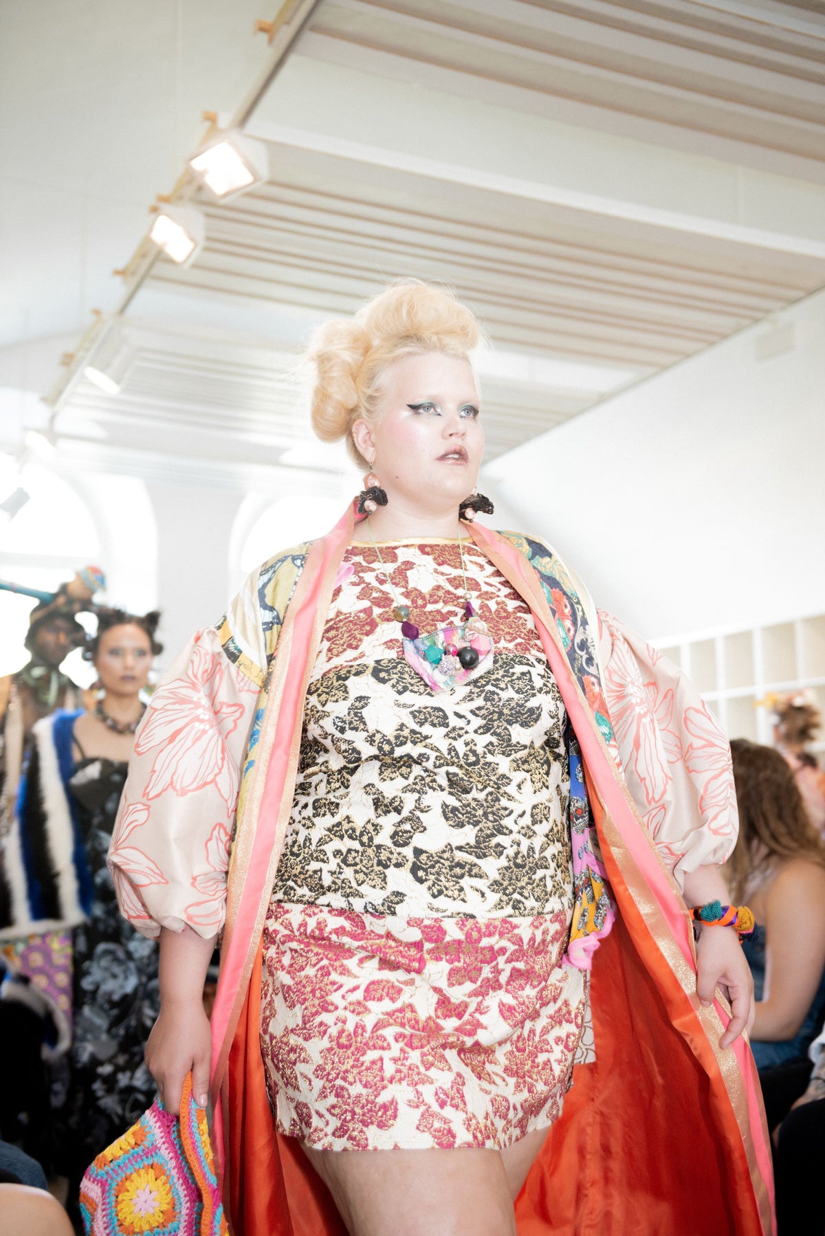 Puff Sleeves Long Butterfly Kimono - PAULINA'S FRIENDS