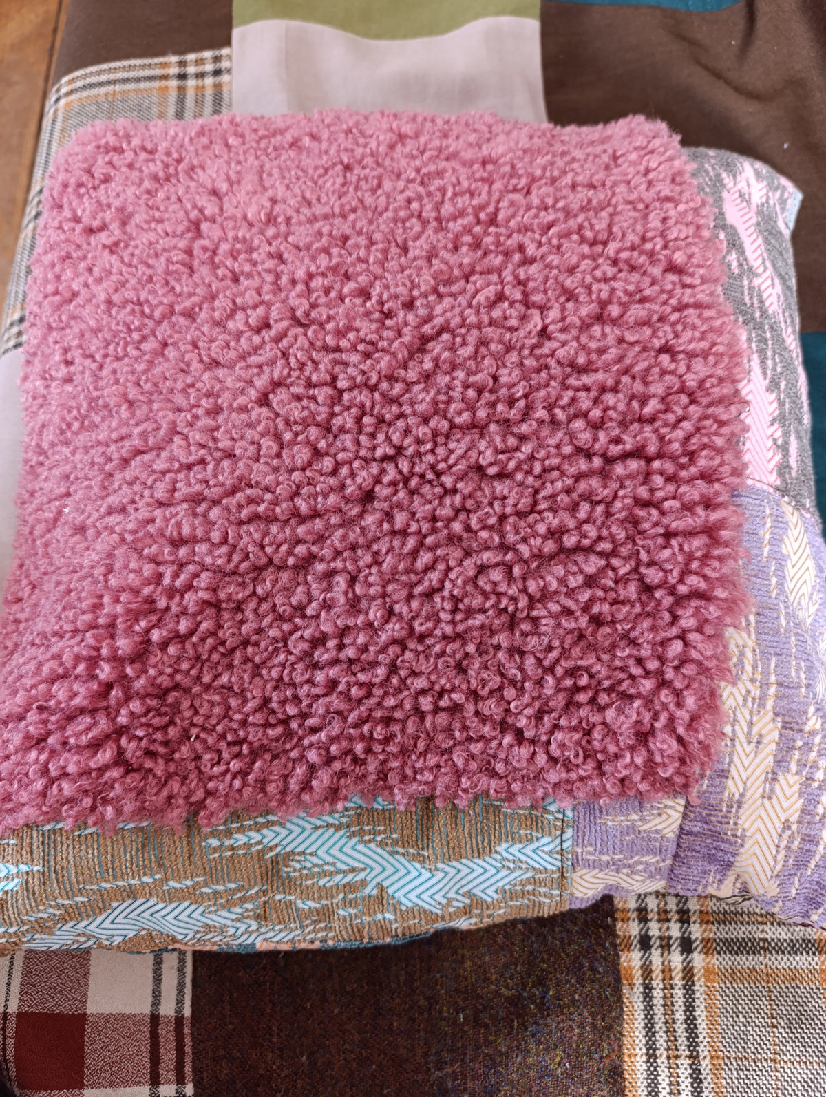 Ikat pillow - PAULINA'S FRIENDS