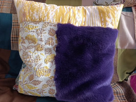 Lilla curry green flowers pillow - PAULINA'S FRIENDS