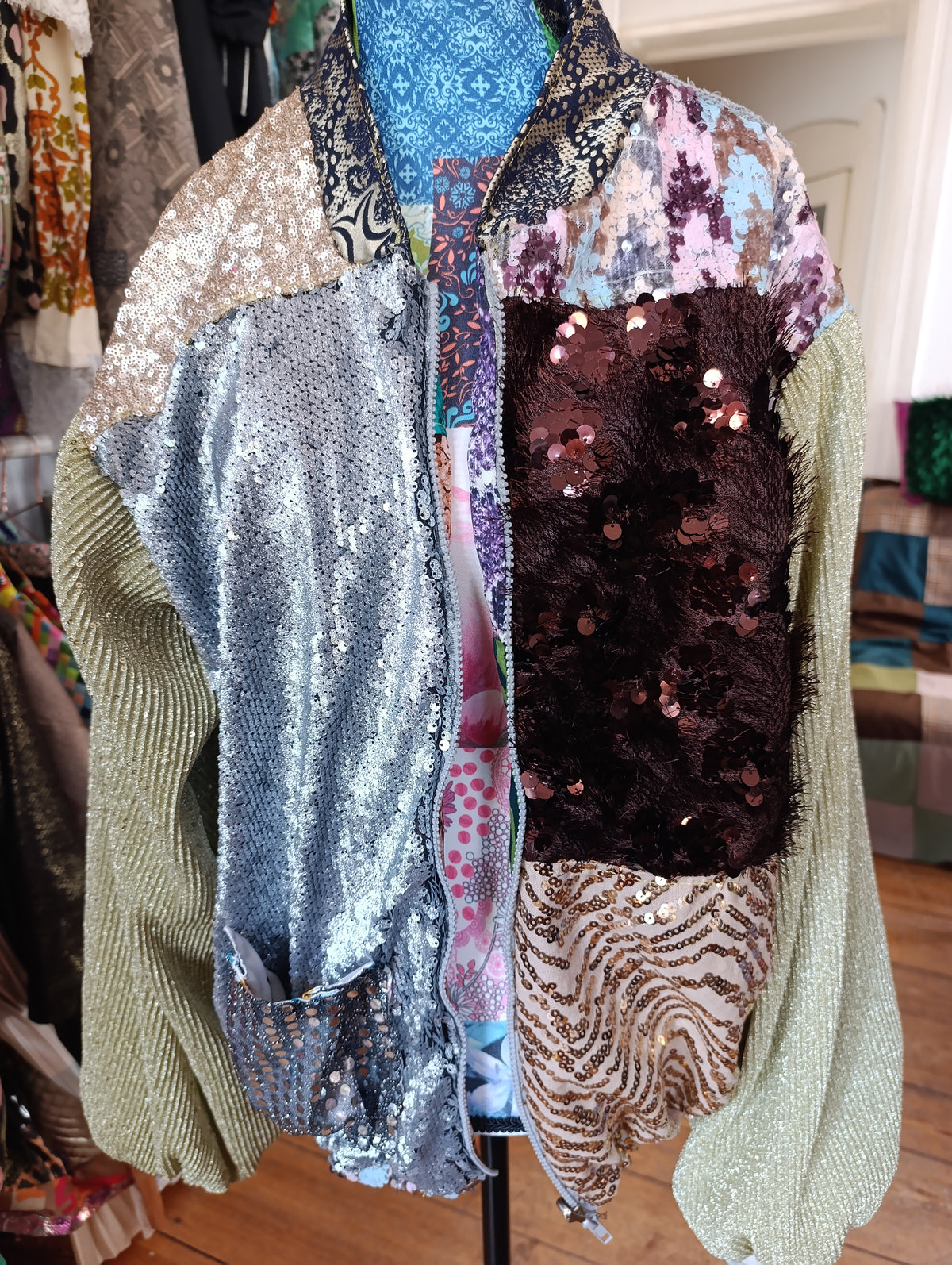 Sequins Chanel bomber - PAULINA'S FRIENDS
